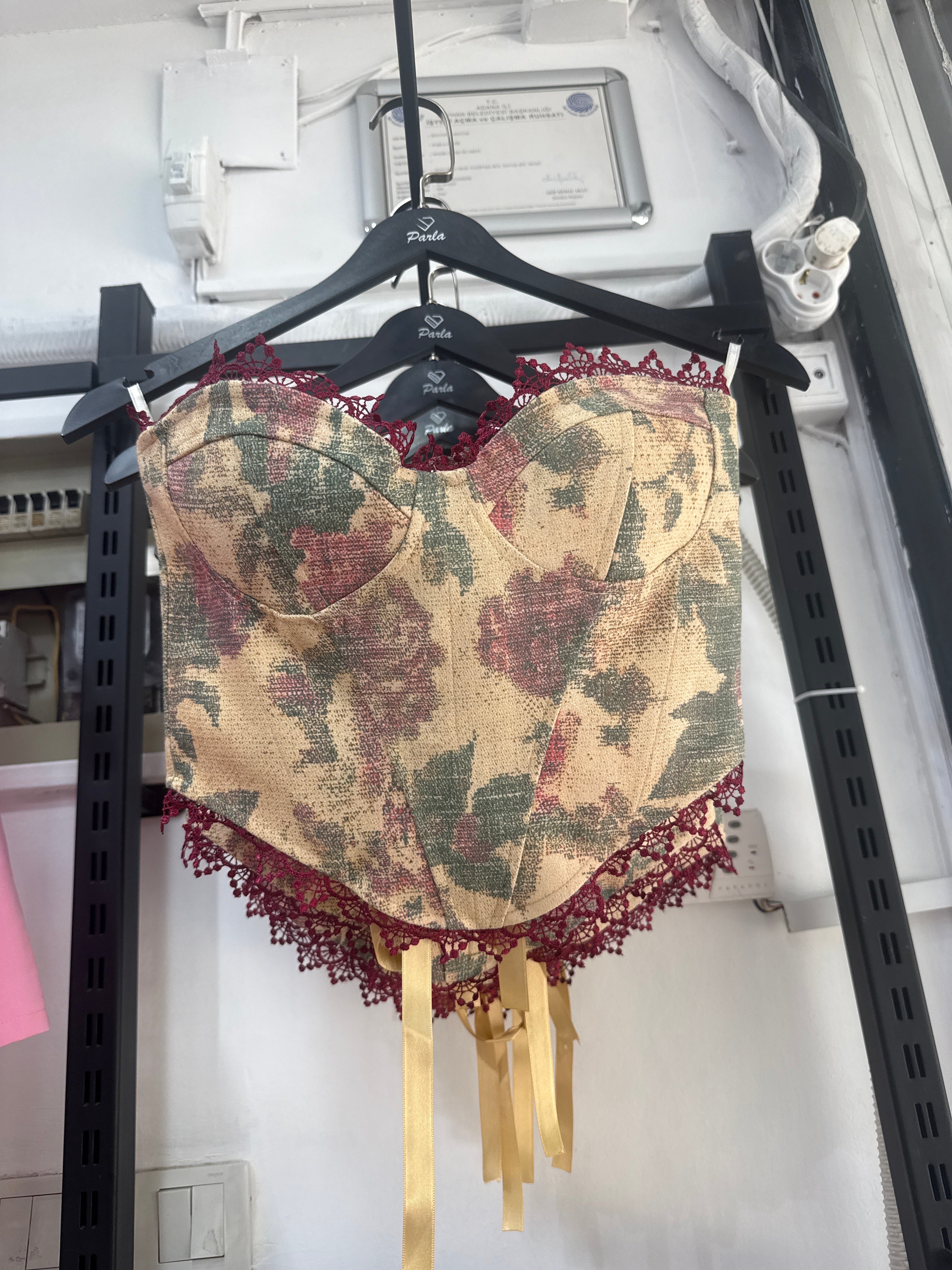Senita Kahve Vintage Çiçek Desen Korse Büstiyer